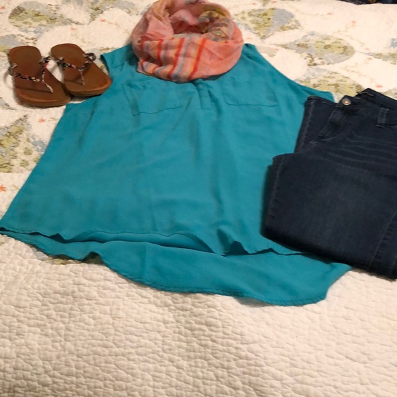 Torrid Tops - Women’s plus size Torrid size 1 (16-18) blouse EUC